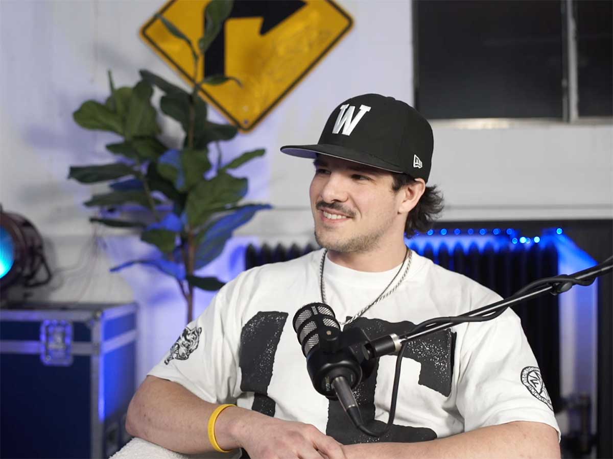 Brandon doing a solo set on our industrial style set